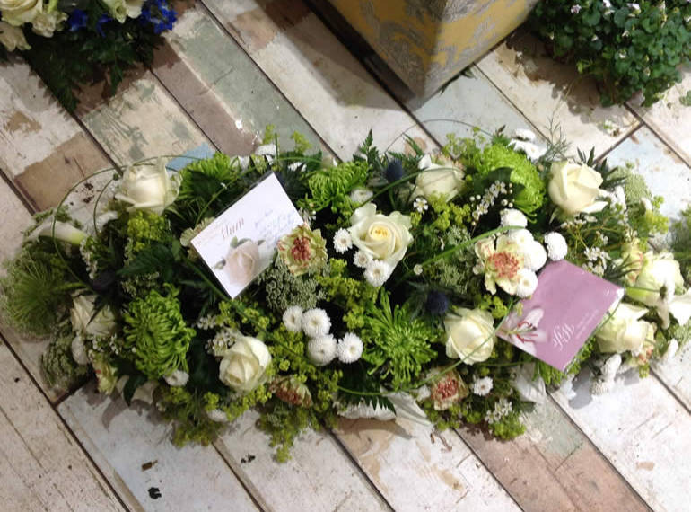 Click to expand Casket Sprays 13a 3ft
